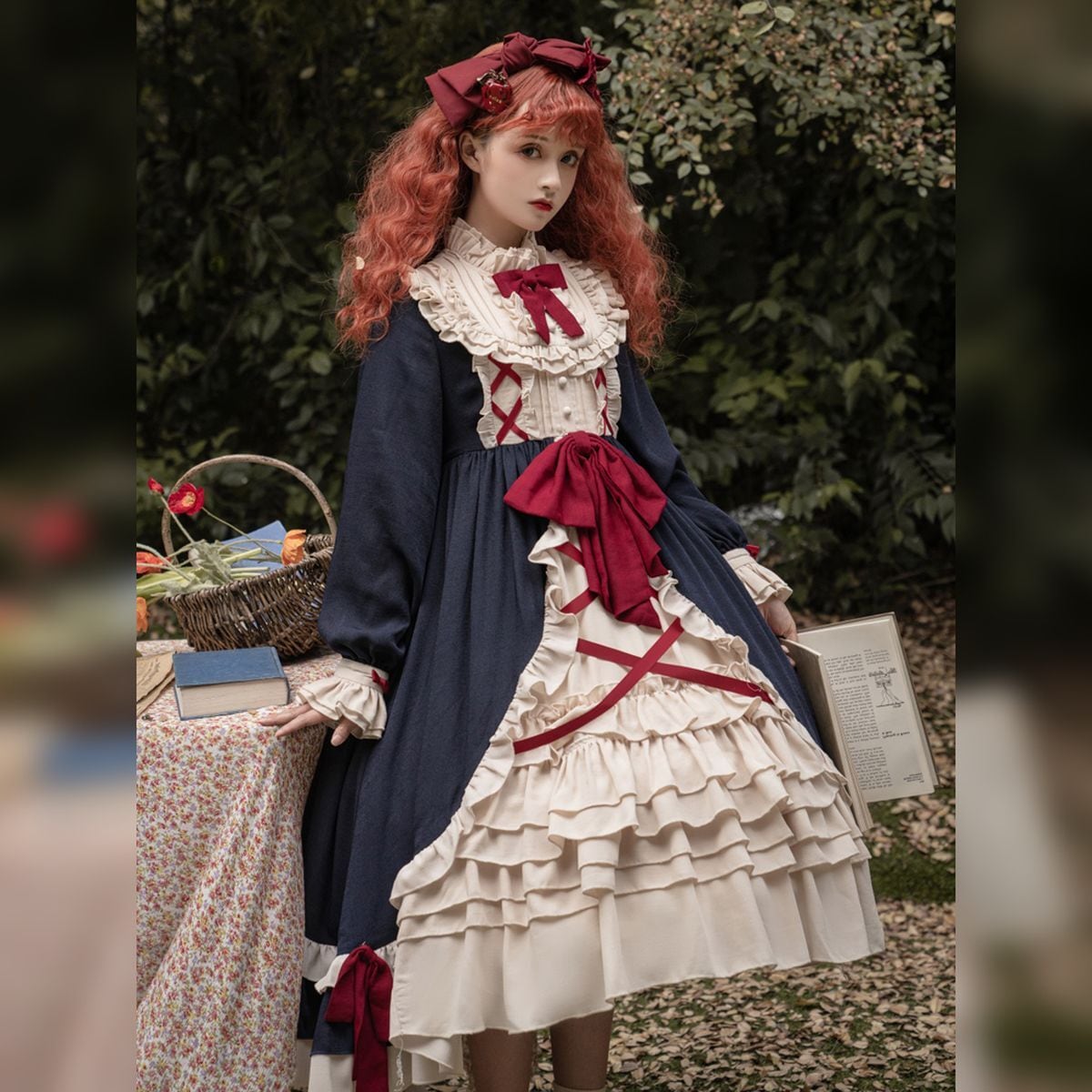 Elegant Snow White Ruffled Dress