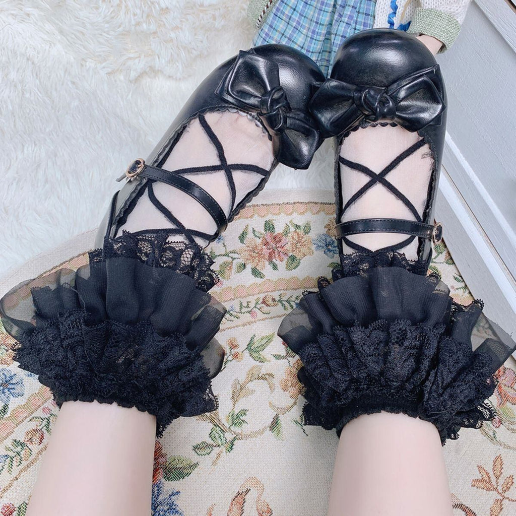 Gothic Ruffle Cuff Ankle Socks