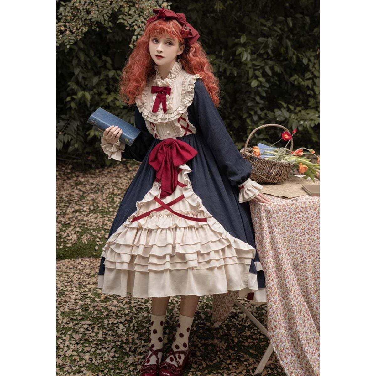 Elegant Snow White Ruffled Dress