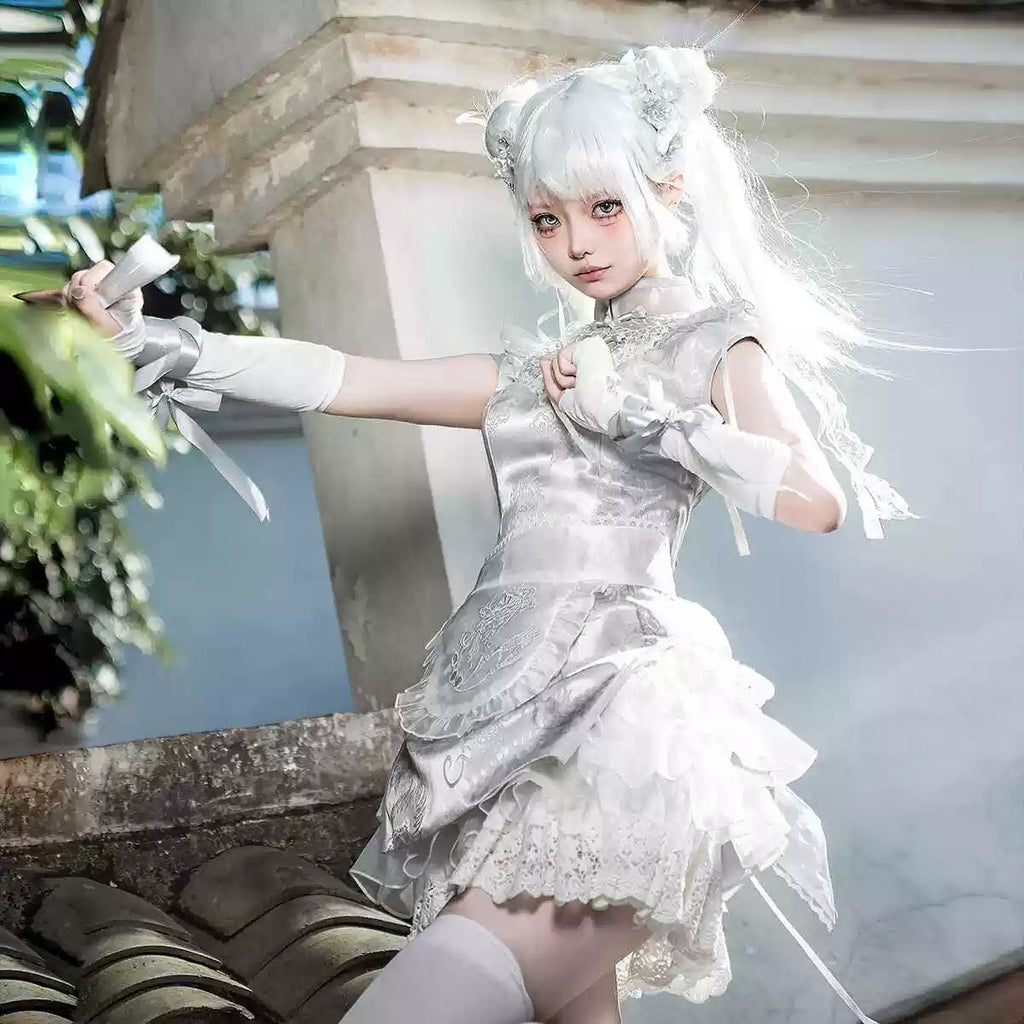 Luxe Silver Oriental Maid Ensemble