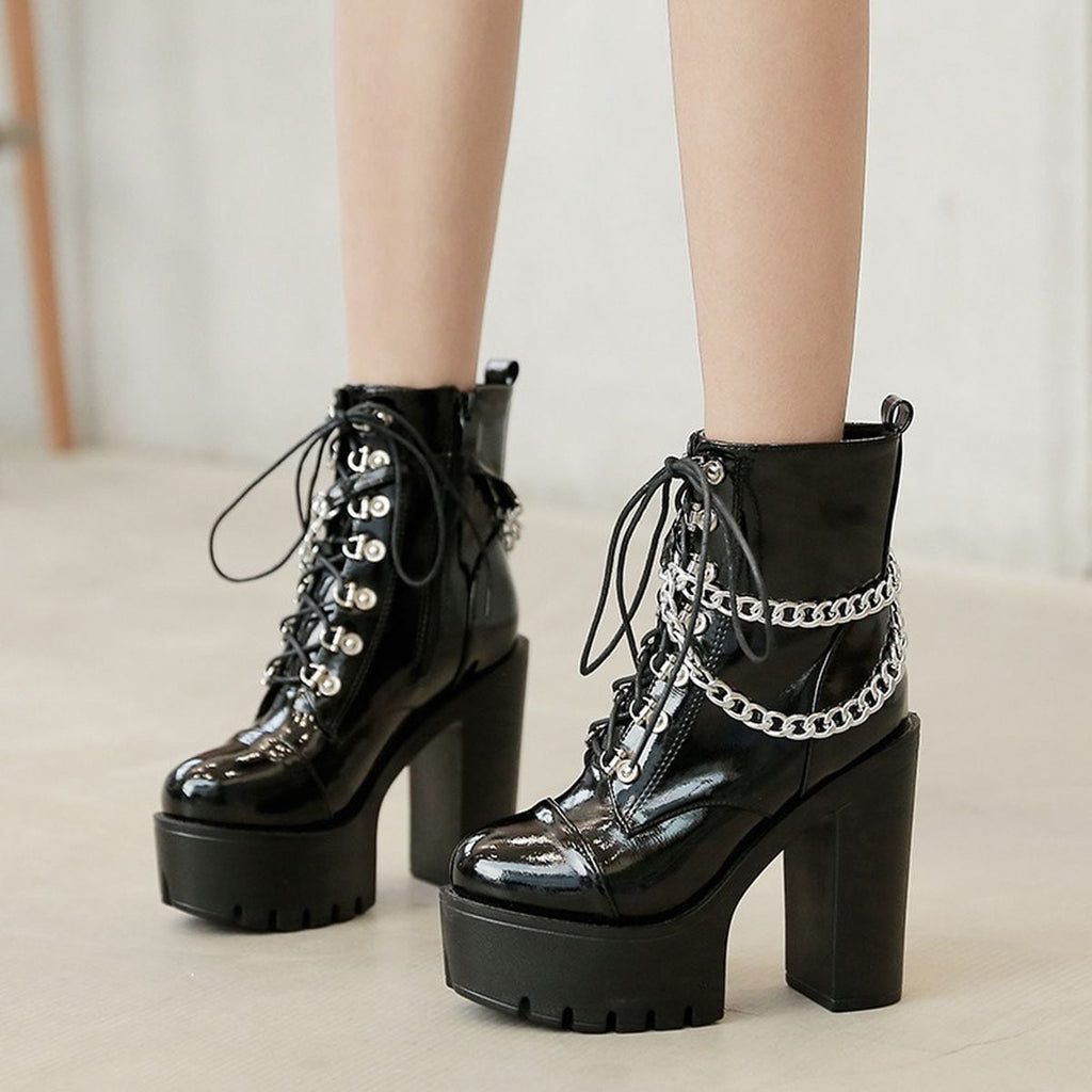 Short Boots with Chain Detail