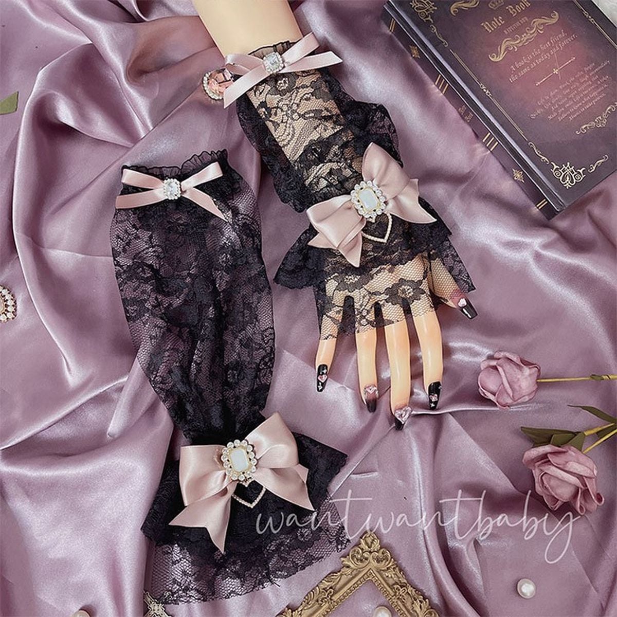 Cute Lace Arm Covers with Ribbons