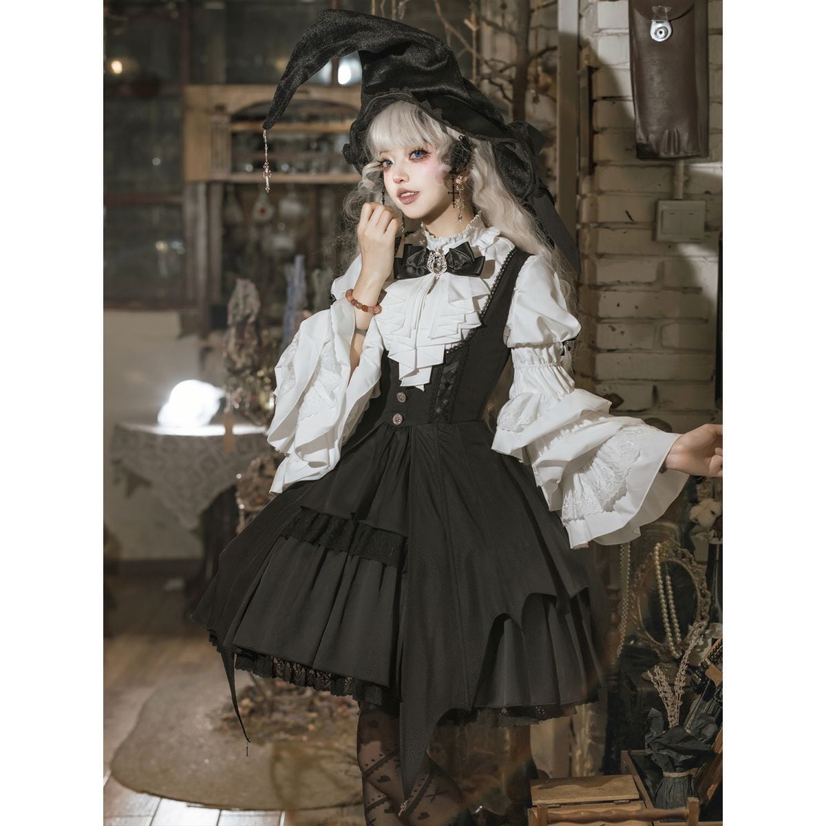 Gothic Frill Set with Princess Sleeves