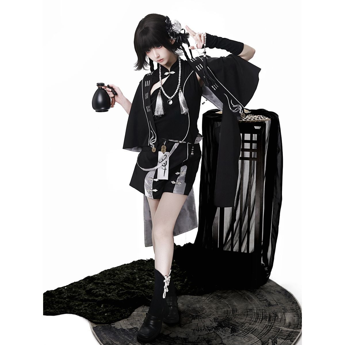 Stylish Cape Shorts Set