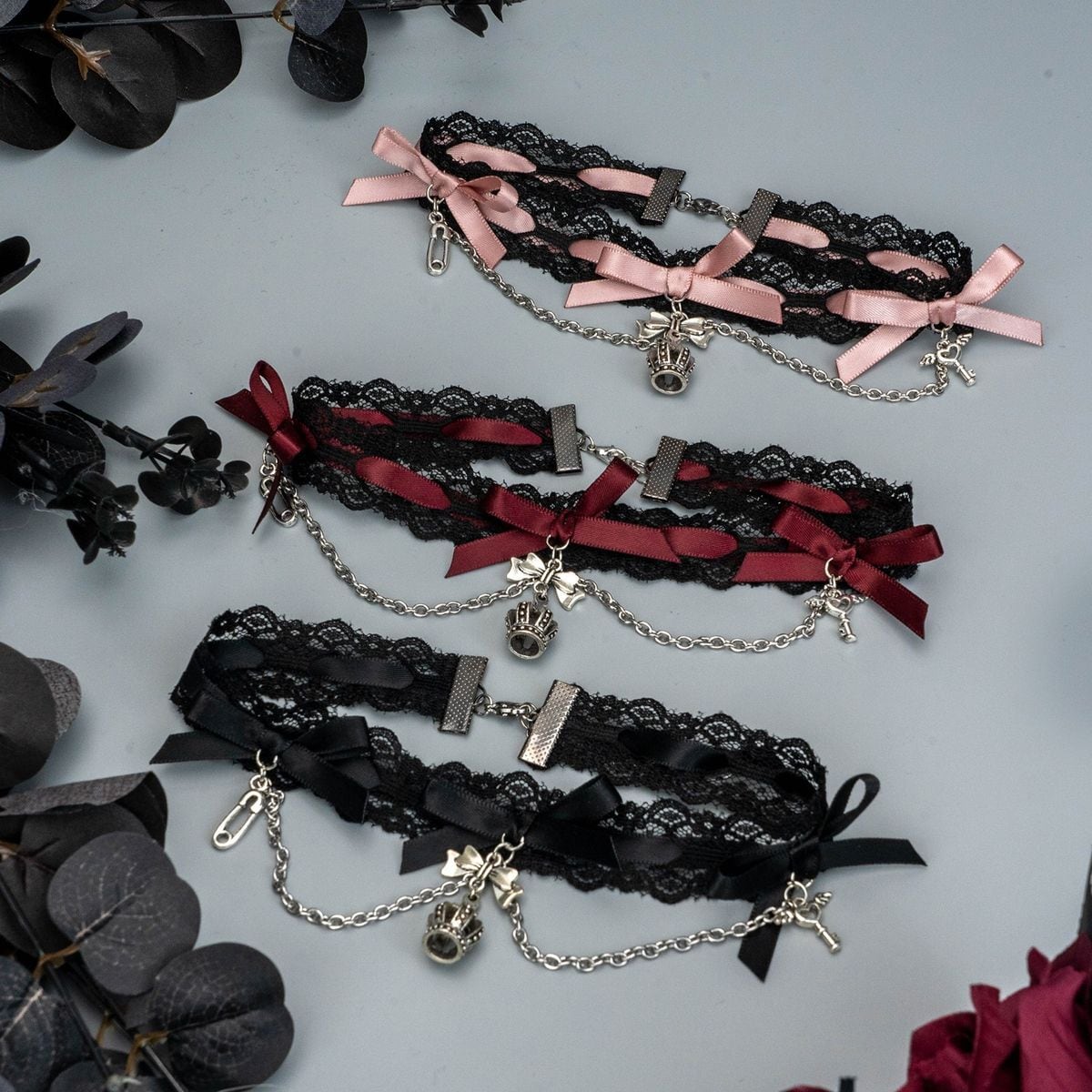 Crown Charm Ribbon Choker