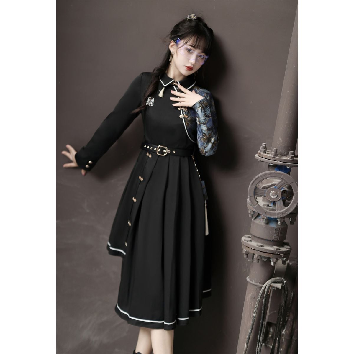 Stylish Asymmetrical Oriental Dress