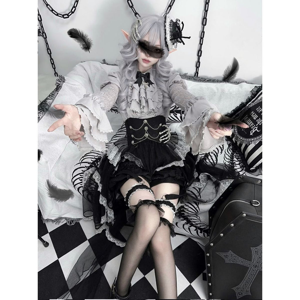 Elegant Gothic Lace Sleeve Ensemble
