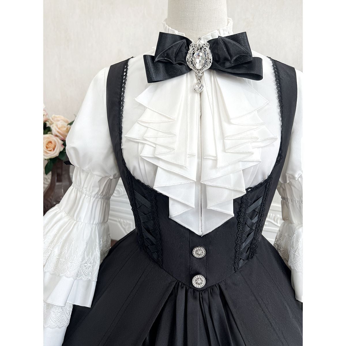 Gothic Frill Set with Princess Sleeves