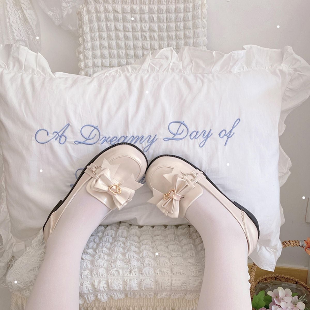 Flat Heart-Bow Dolly Shoes