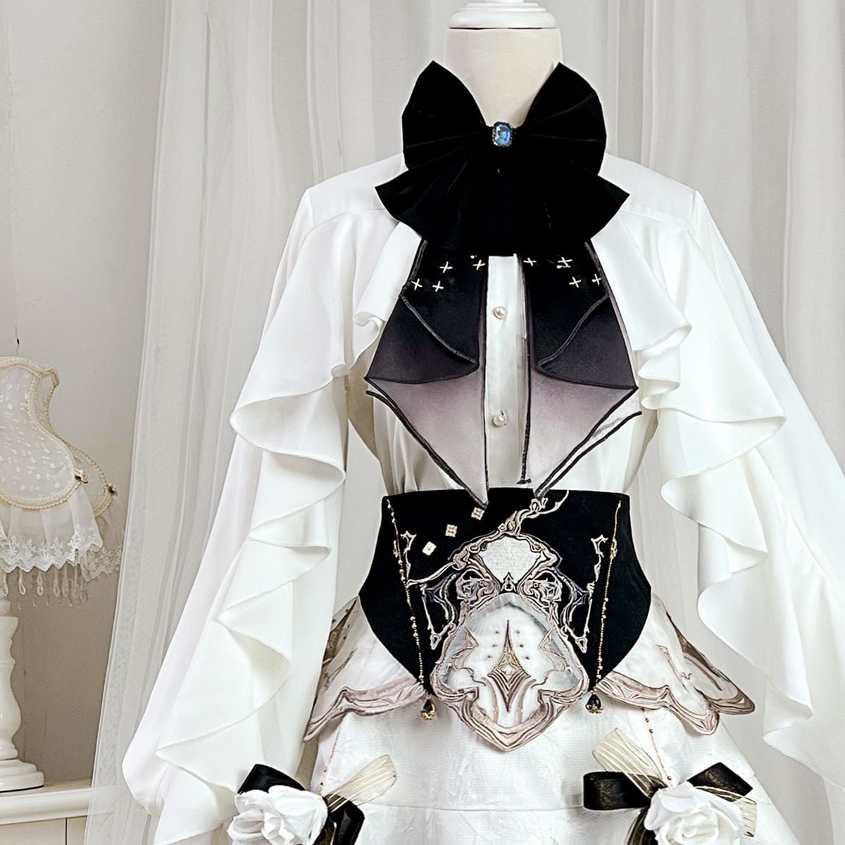 Romantic Floral Frill Set