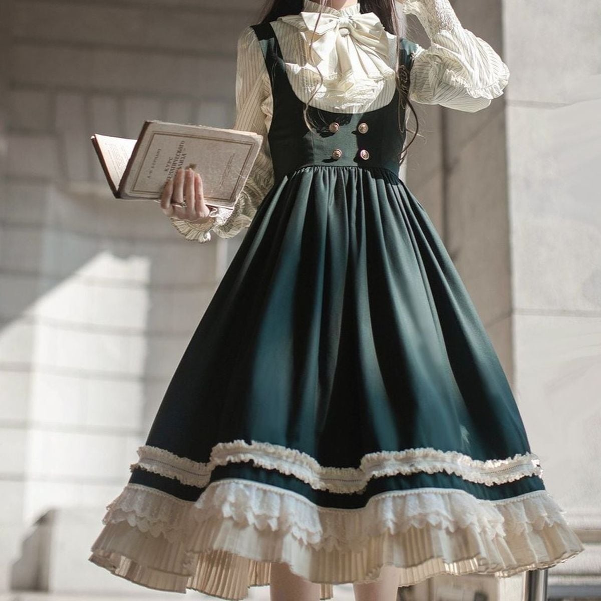 Elegant Magical Academy Cape Set