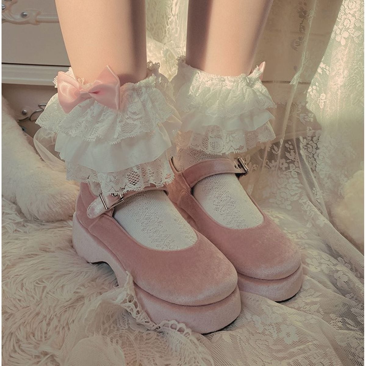 Sweet Ruffle-Top Lolita Ankle Socks